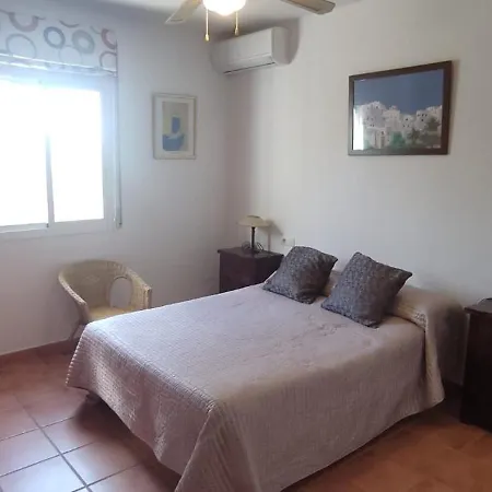 Holiday home Casa Elena Vinuela
